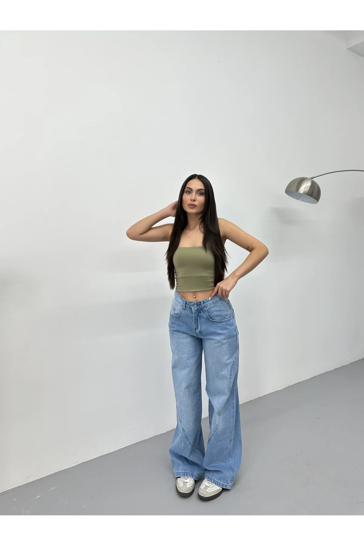 Mavi Dikiş Detaylı Yıkamalı Baggy Geniş Paça Yüksek Bel Oturtmalı Jean Kot Pantolon