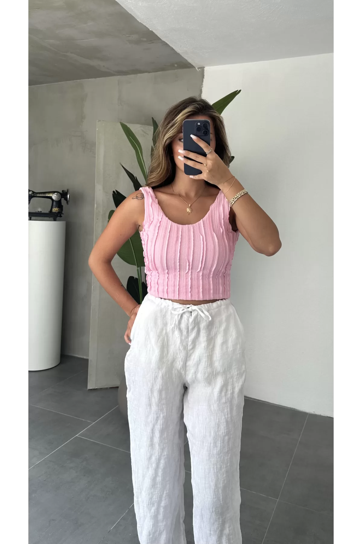 Pembe Jakarlı Sırt Dekolteli Crop Bluz