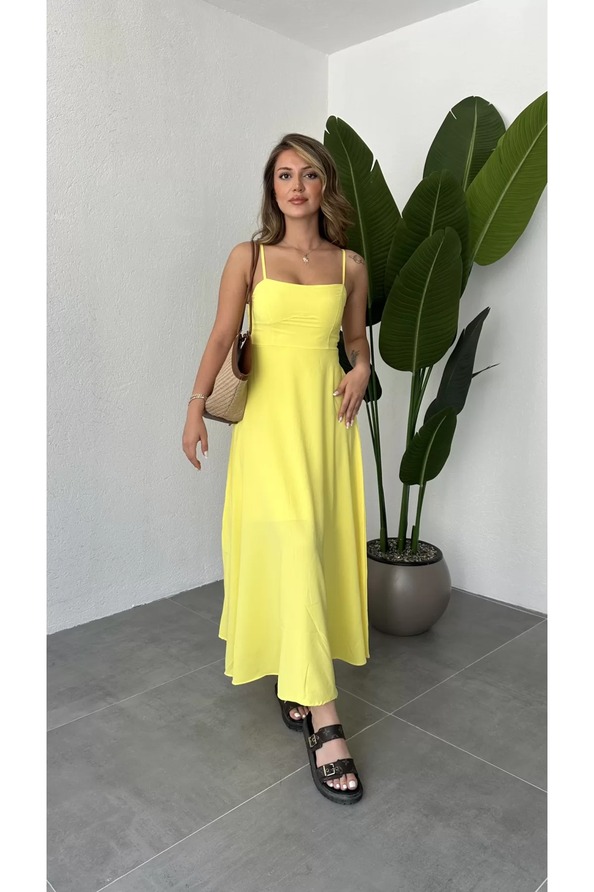Sarı İp Askılı Gipeli Jessica Astarlı Maxi Elbise