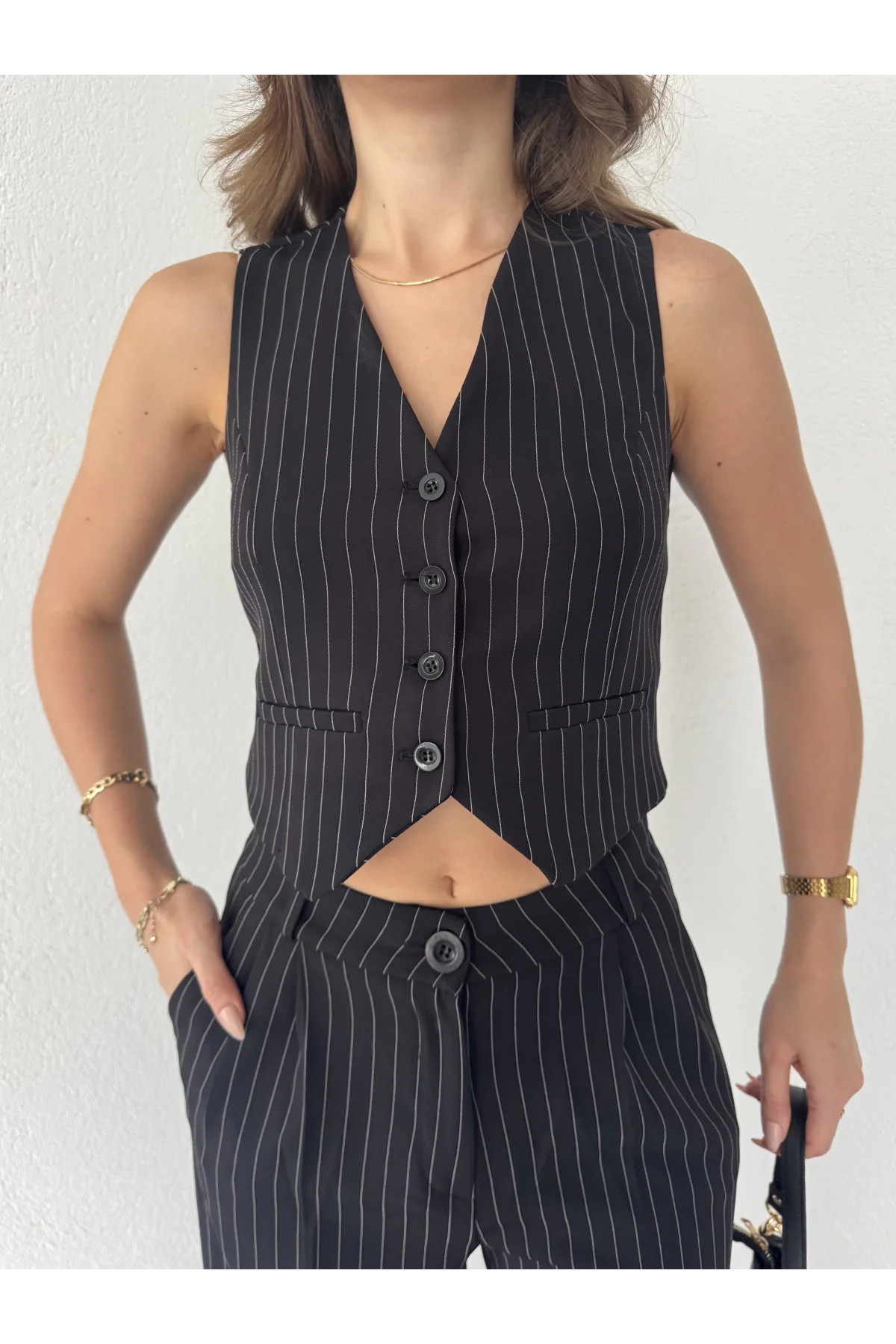 Siyah Çizgili Düğmeli Yelek Pileli Palazzo Pantolon İkili Takım