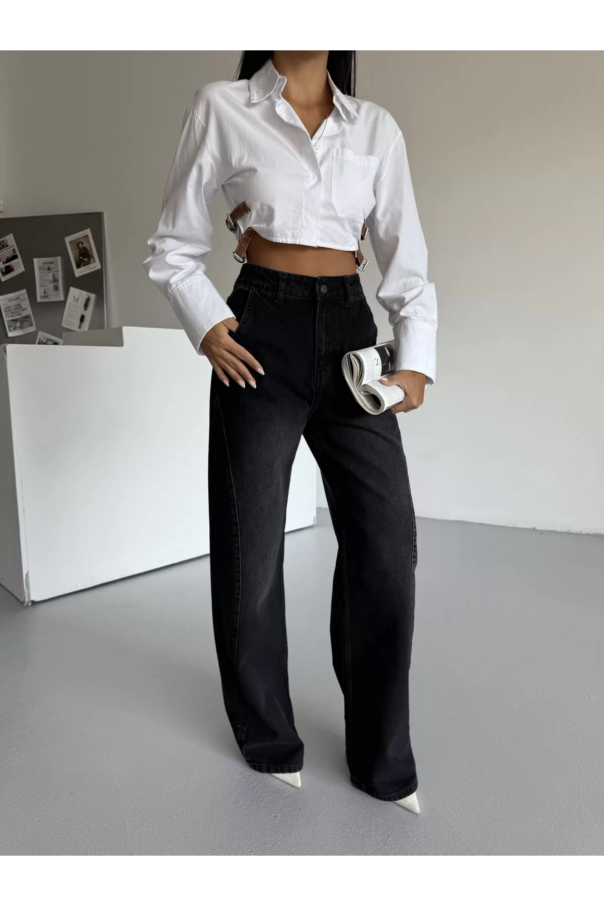 Siyah Dikiş Detaylı Yıkamalı Baggy Geniş Paça Yüksek Bel Oturtmalı Jean Kot Pantolon