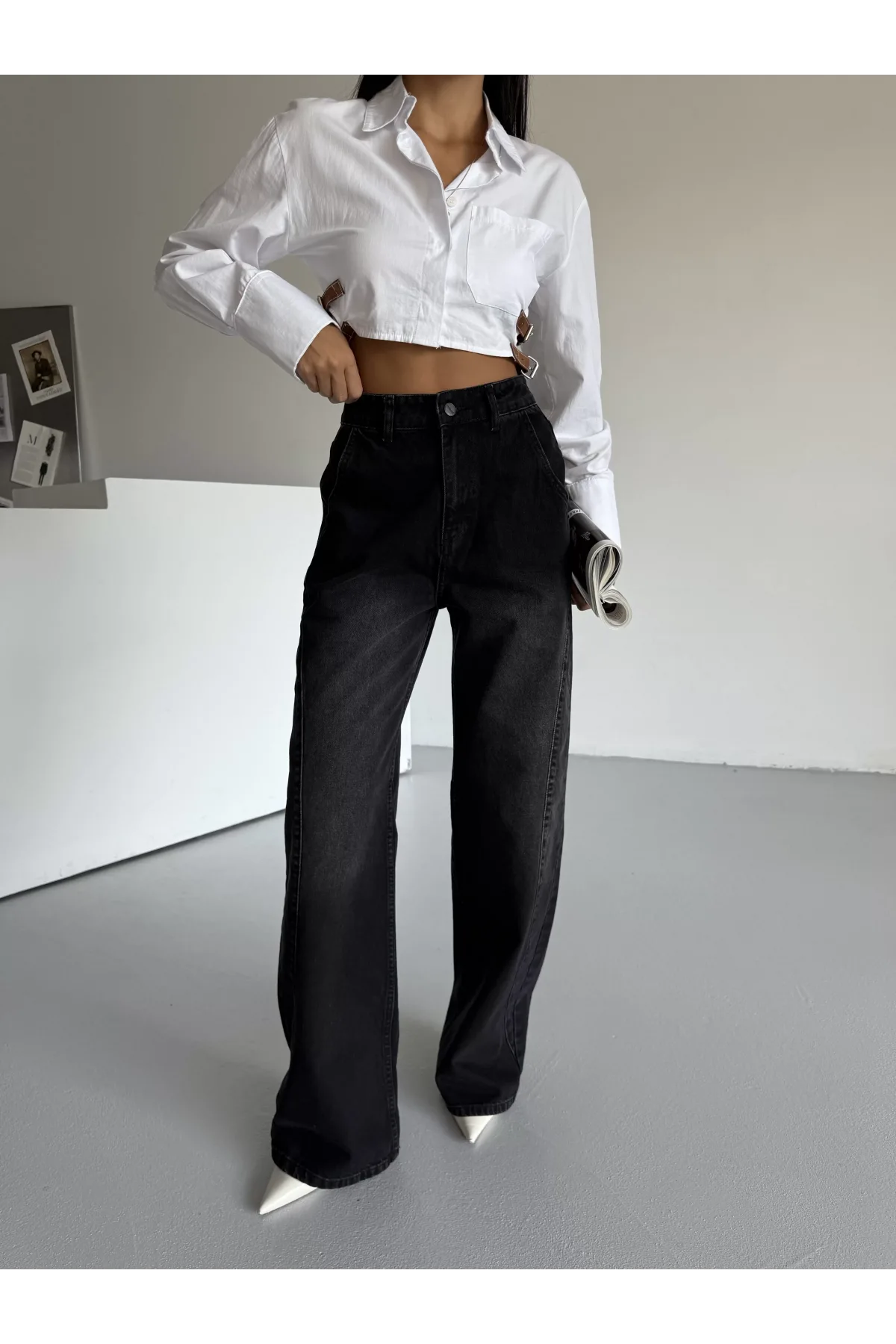 Siyah Dikiş Detaylı Yıkamalı Baggy Geniş Paça Yüksek Bel Oturtmalı Jean Kot Pantolon