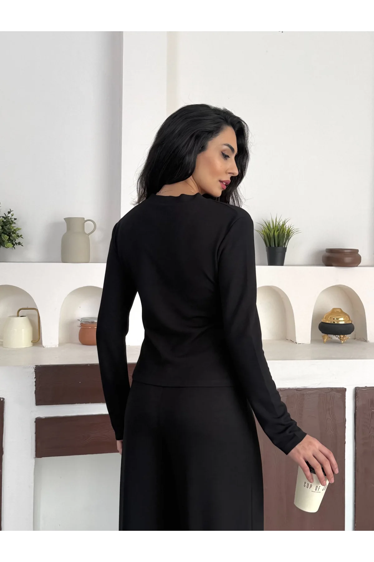 Siyah Gold Düğme Detaylı V Yaka Hırka İspanyol Paça Çimalı Viral Günlük Takım