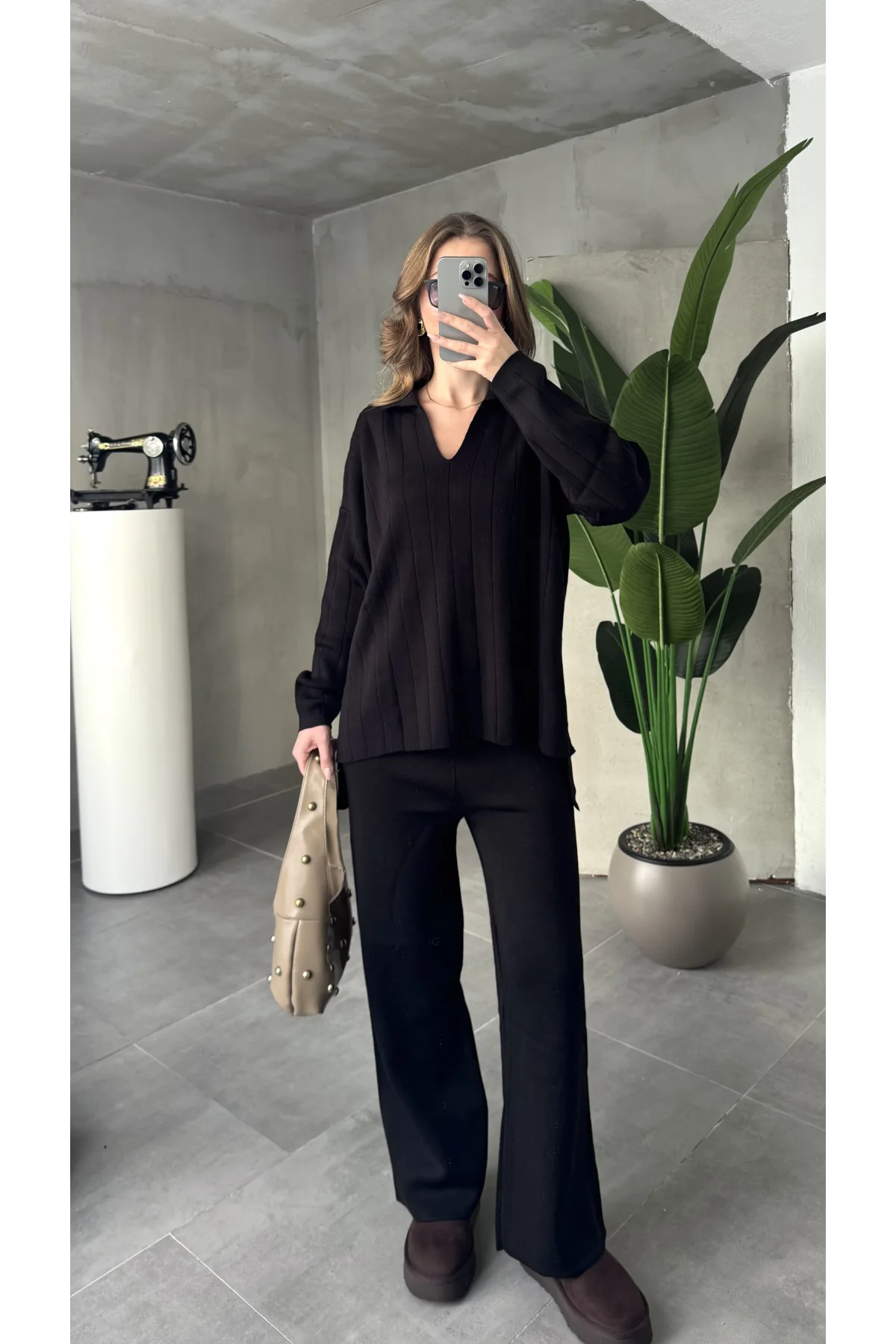 Siyah Polo Yakalı Kazak İspanyol Paça Triko Pantolon İkili Takım