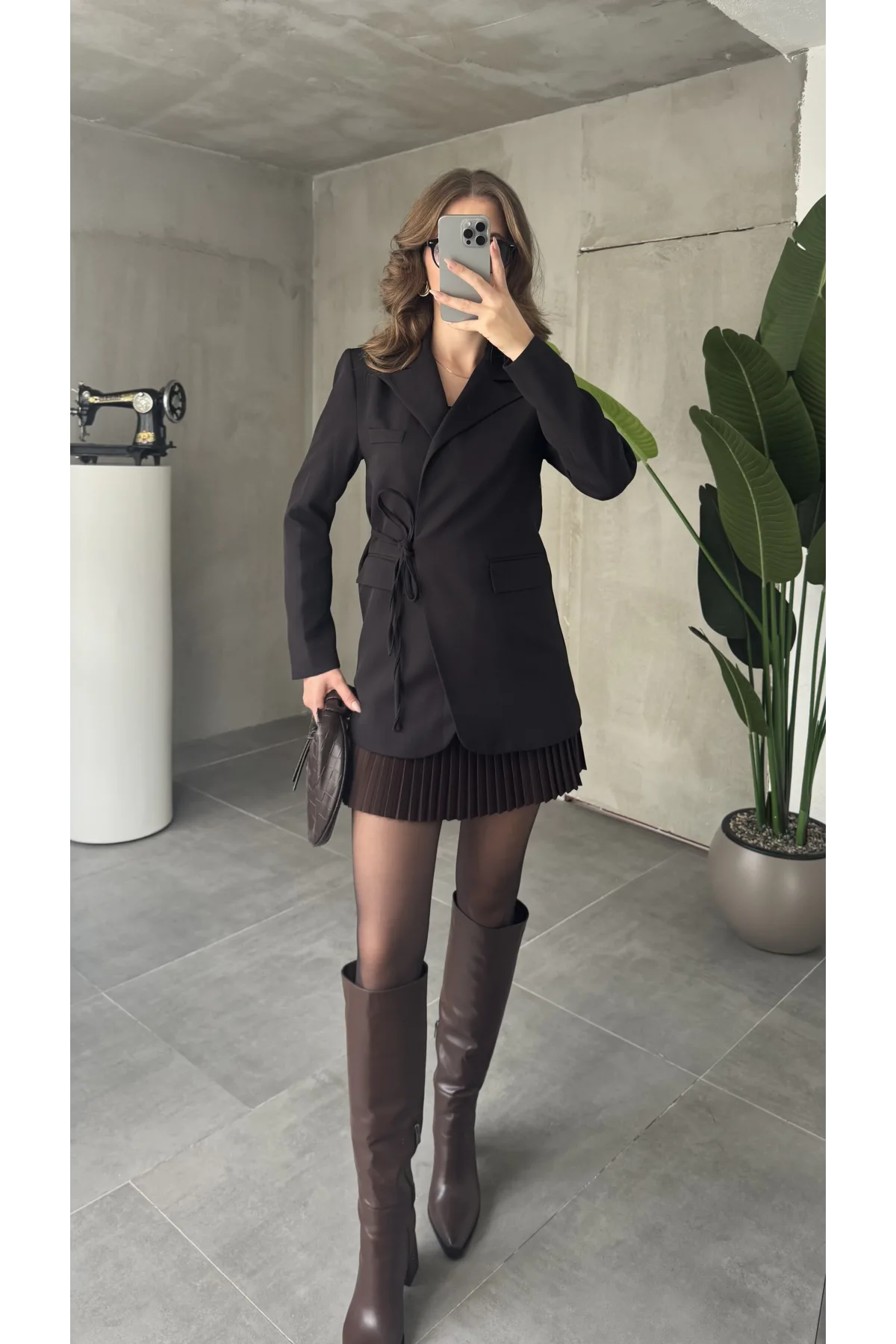 Siyah Yandan Bağlamalı Astarlı Günlük Ceket