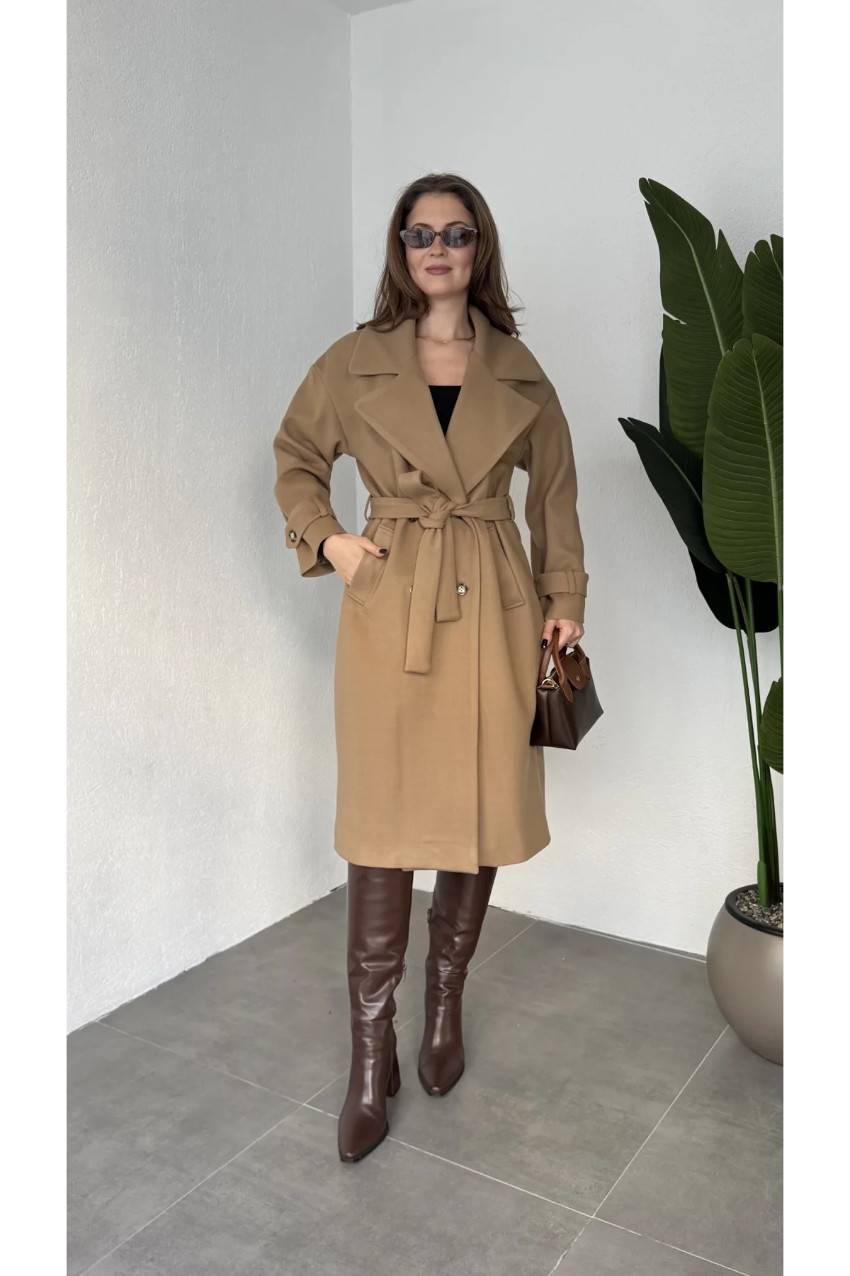 Sütlü Kahverengi Kruvaze Oversize Premium Kalite Kuşaklı Tam Boy Uzun Kaşe Mont