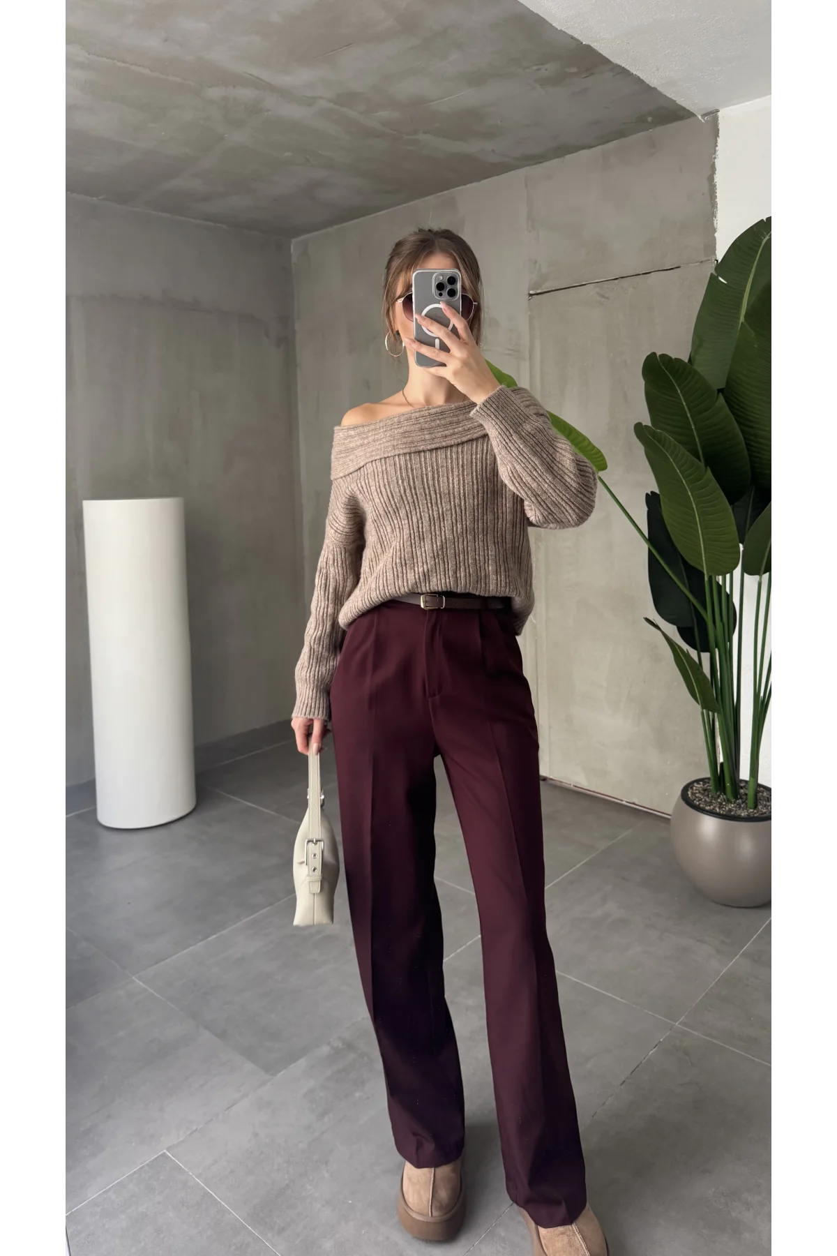 Vişne Pileli Tam Kalıp Bel Oturtmalı Geniş Paça Palazzo Pantolon