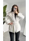 Kadın Beyaz Kürk Yaka Kemerli Şişme Mont Kışlık Uzun