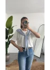 Kadın Beyaz Şal Detaylı Oversize Basic Kadın Tişört Bluz Mavi Bağlamalı Casual Model