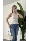 Kadın Beyaz Gipeli Kolsuz Bluz Bisiklet Yaka Esnek Fit Yazlık Crop Bluz