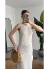 Kadın Beyaz Rengi Sırt Dekolteli Yırtmaçlı Örgü Plaj Elbisesi Pareo Yazlık Beachwear