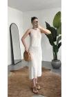 Kadın Beyaz Rengi Sırt Dekolteli Yırtmaçlı Örgü Plaj Elbisesi Pareo Yazlık Beachwear