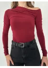 Bordo Tek Omuz Kayık Yaka Büzgülü Parmak Geçirmeli Body Bluz