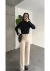 Kadın Kemerli Yüksek Bel Geniş Paça Kumaş Pantolon Krem