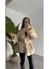 Kadın Krem Kemerli Kolları Kürk Detaylı Kaşe Kaban Kışlık