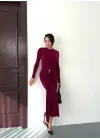 Kadın Bordo Bisiklet Yaka Gold Aksesuarlı Kuşaklı Uzun Boy Vucudu Saran Elbise