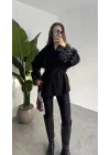 Kadın Siyah Kemerli Kolları Kürk Detaylı Kaşe Kaban Kışlık
