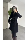 Kadın Siyah Kuşaklı Kürk Yakalı Kaşe Kaban