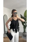 Kadın Siyah Volan Detaylı Askılı Bluz Salaş Şifon Görünümlü Fırfırlı Bluz