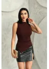Kahverengi ZR Asimetrik Candy Kolsuz Bluz