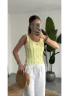 Limon Sarısı Dokulu Atlet Bluz – Sırt Dekolteli Esnek Fit Yazlık Kadın Bluz