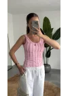 Pembe Dokulu Atlet Bluz – Sırt Dekolteli Esnek Fit Yazlık Kadın Bluz