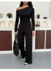 Siyah Kayık Yaka Asimetrit Kesim Bluz İspanyol Paça Pantolon İkili Takım