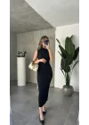 Siyah Sandy Kumaş Vücudu Saran Uzun Maxi Arkası Yırtmaçlı Elbise