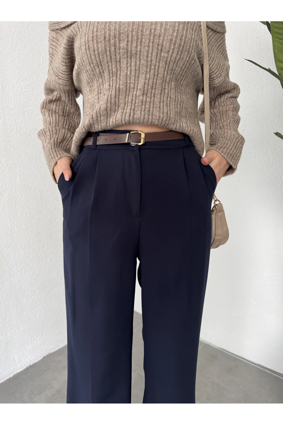 Lacivert Pileli Tam Kalıp Bel Oturtmalı Geniş Paça Palazzo Pantolon