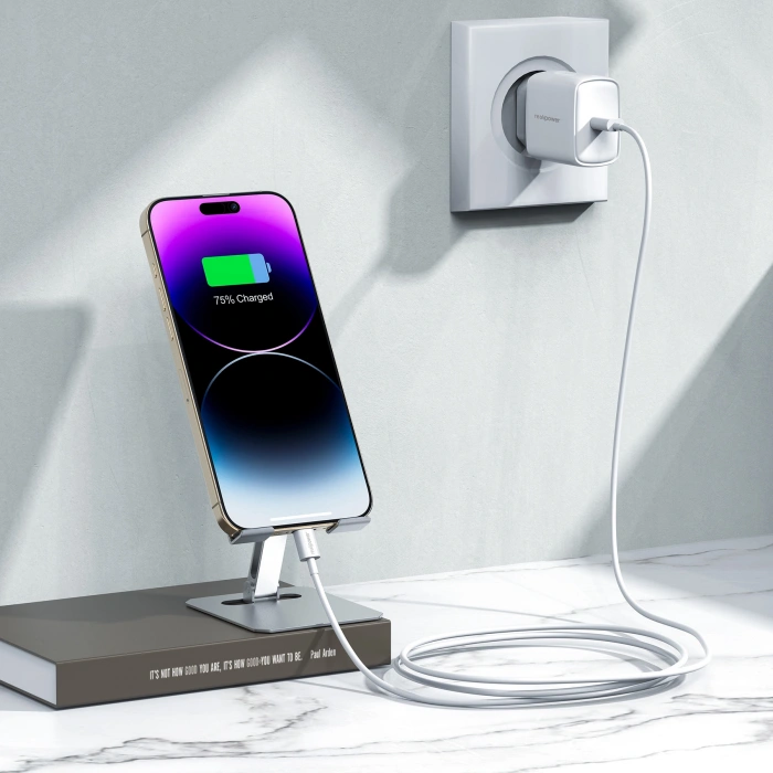 Realpower PPS 25W USB-C PD Hızlı Şarj Adaptörü Şarj Aleti ve USB-C to Lightning Hızlı Şarj Kablo Seti Beyaz TCS25WWH2