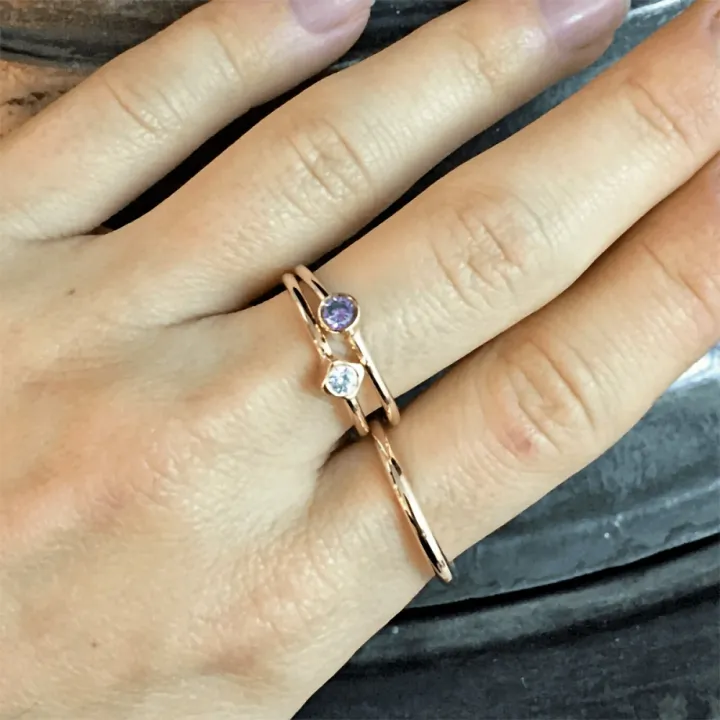 14 Ayar Altın Minimal Taşlı Yüzük