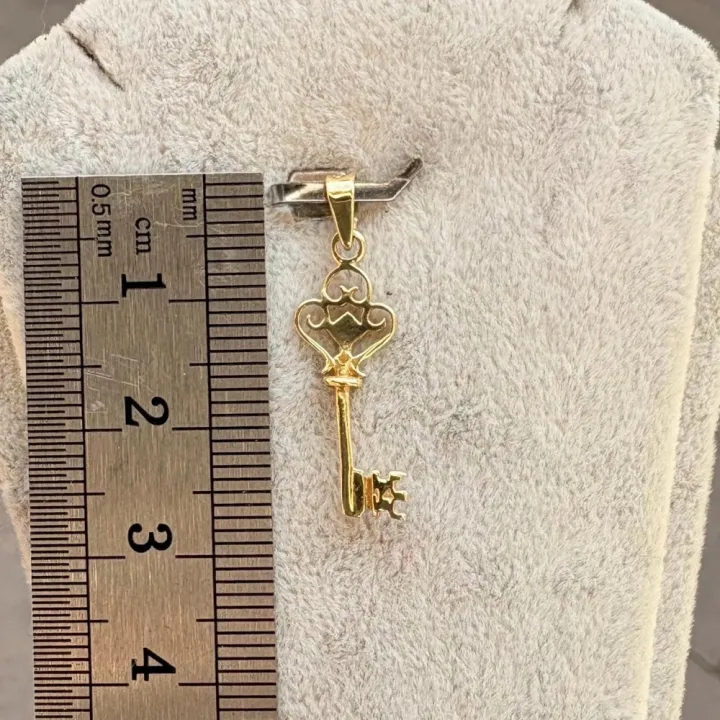 14 Ayar Altın Anahtar Kolye Ucu