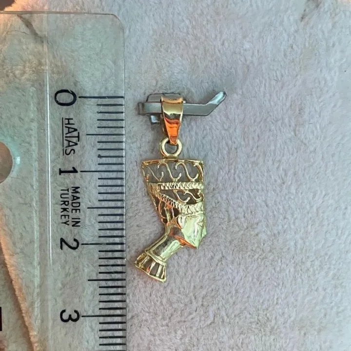 14 Ayar Altın Nefertiti Kolye Ucu