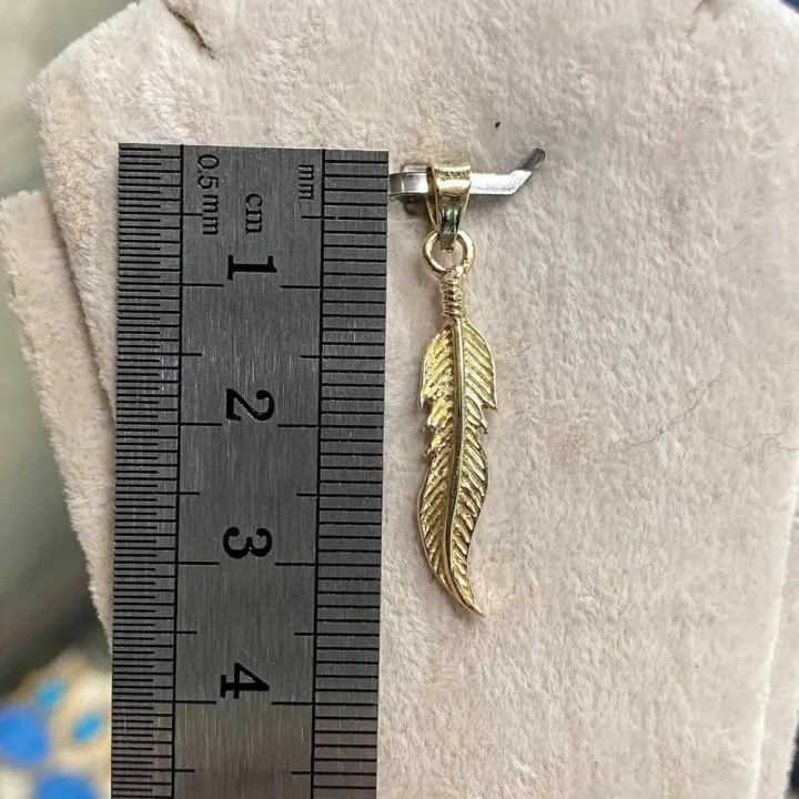 14 Ayar Altın Kuş Tüyü Kolye Ucu
