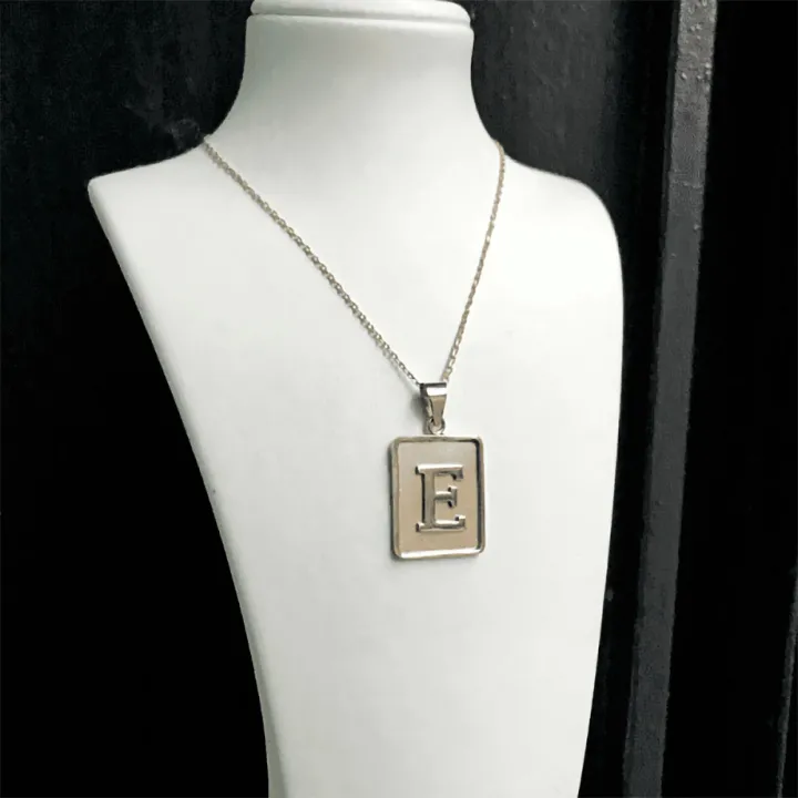 Dikdörtgen Plaka Harf Kolye