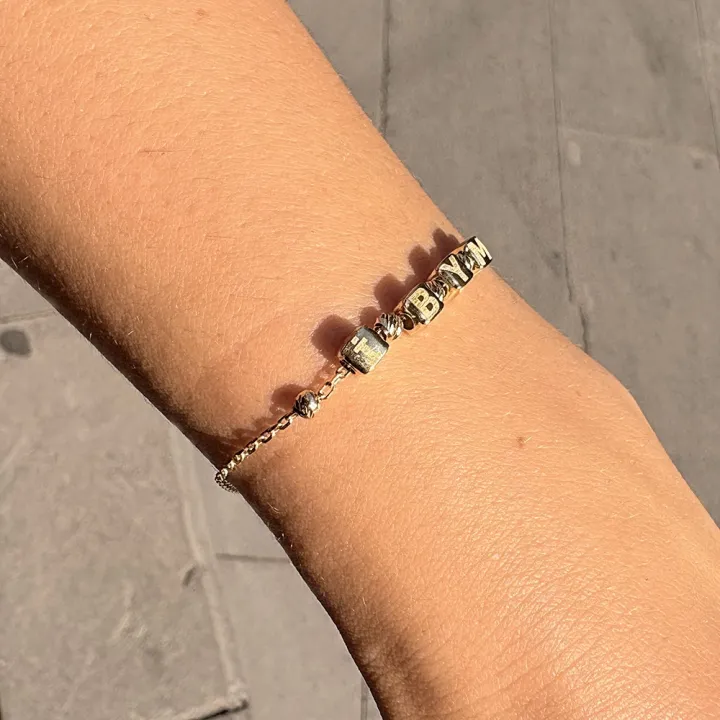 Dorika Zincirli 4 Küp Bileklik - 4mm