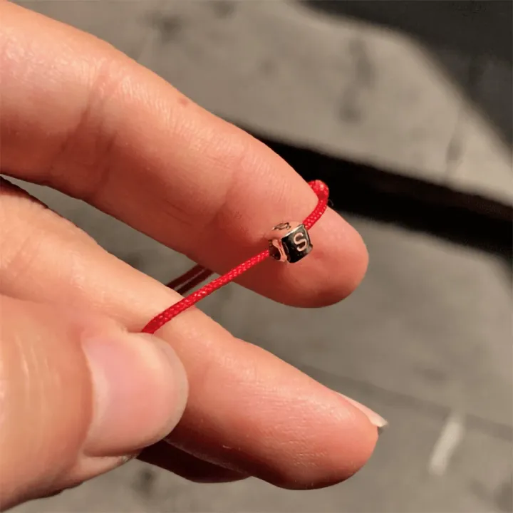 İpli Küp Bileklik - 4mm
