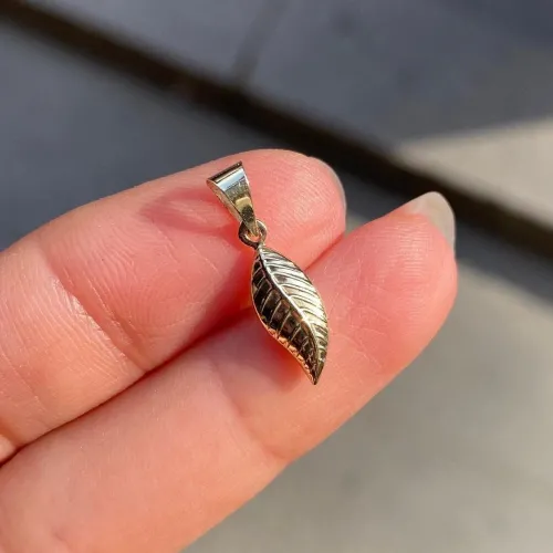 14 Ayar Altın Yaprak Kolye Ucu