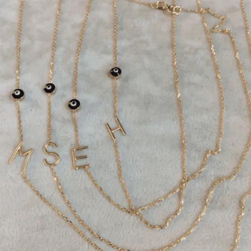 Tel Kıvırma Mineli Göz Harf Kolye - 1 Harf