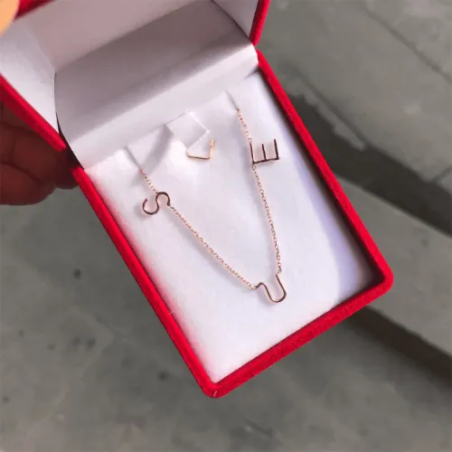 Tel Kıvırma Harf Kolye - 3 Harf