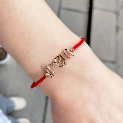 Tel Kıvırma Silikon Kordonlu İsim Bileklik - 4 Harf