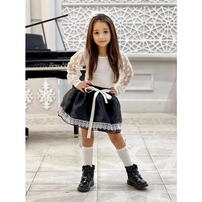 Kız Çocuk Kolları Dantel Bluz-Organze Kumaş Dantel Detaylı Kabarık Siyah Etek