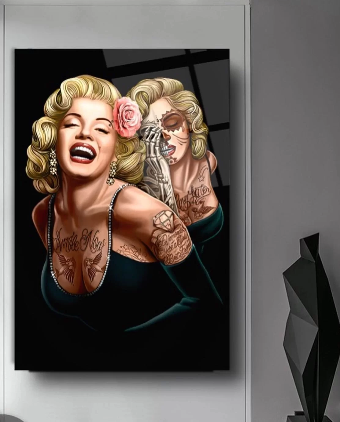 Tattooed Marilyn Monroe Artistic Glass Painting