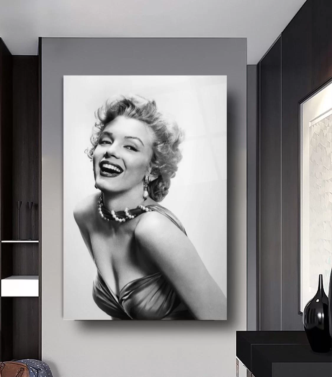 Marilyn Monroe Smile Glass Painting