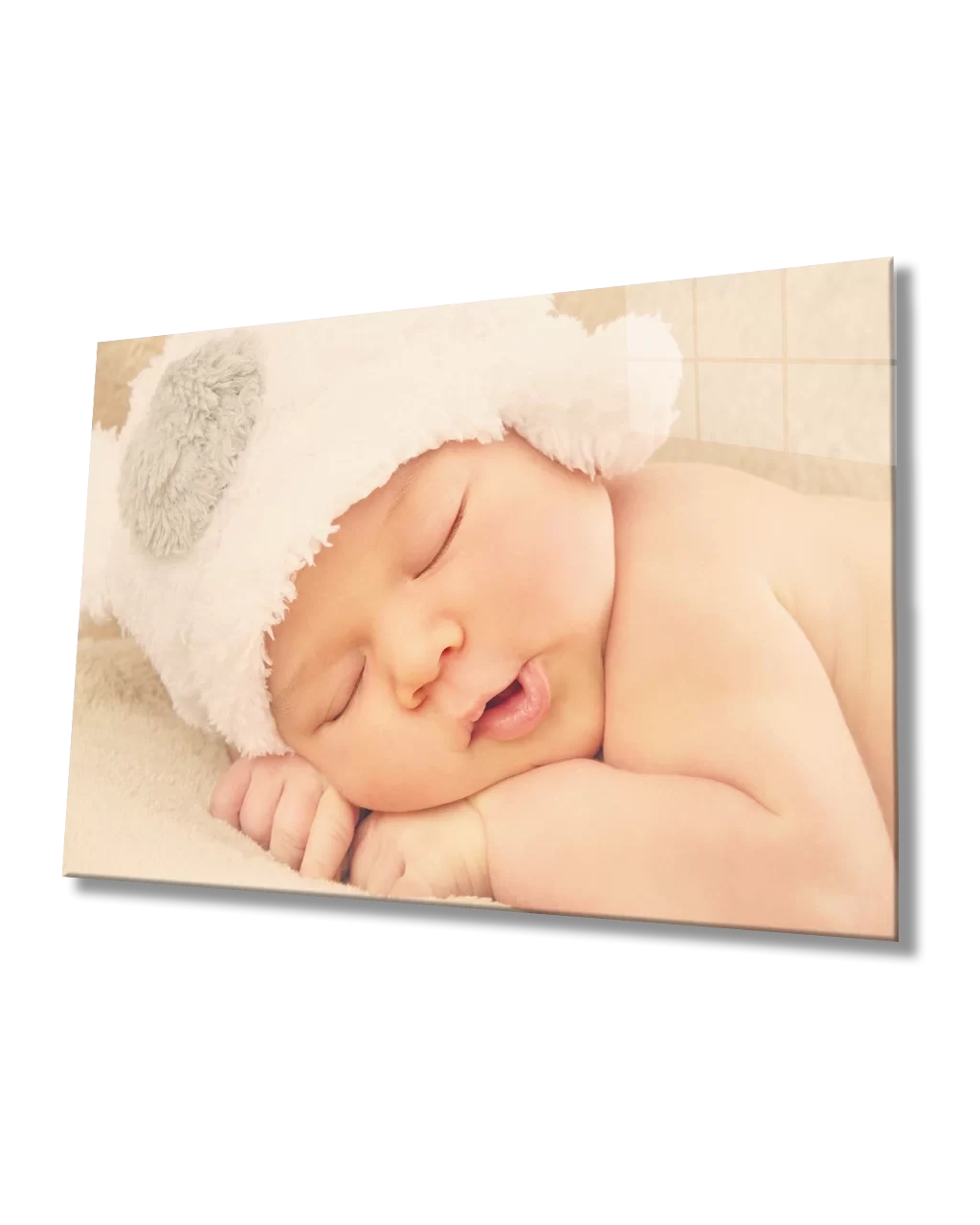 TEKNOO- Sleeping Baby with White Hat Glass Painting