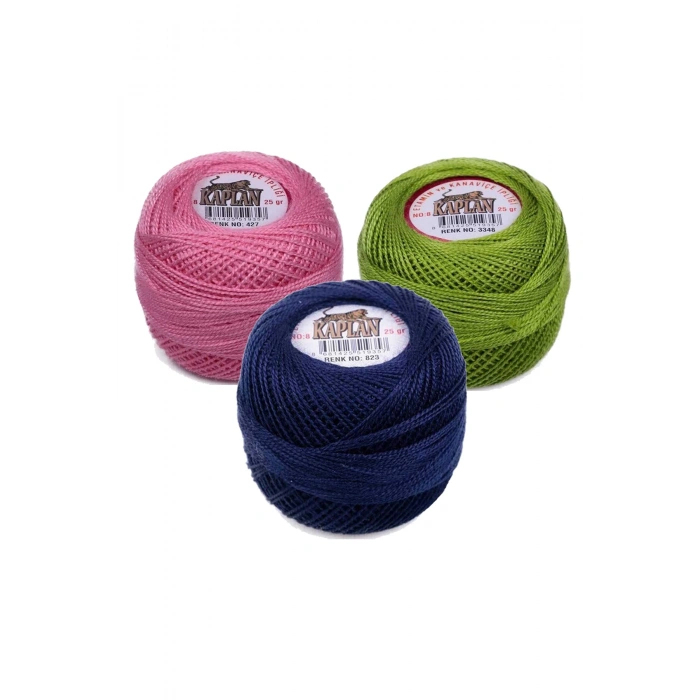 3 Adet Kaplan Etamin Ve Kanaviçe İpi 8 No Kod/Renk: 427 - 3348 - 823 - 