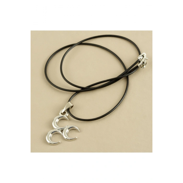 3 Hilal Metal Vinlex Deri Kolye