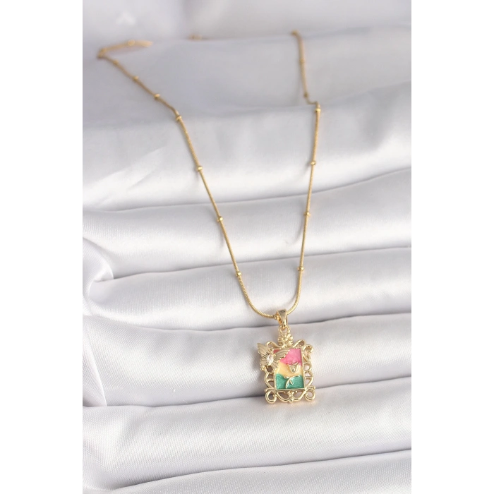 316L Çelik Gold Renk Renkli Zirkon Taşlı Kelebek İşlemeli Portre Model Kadın Kolye - TJ-BKO10024