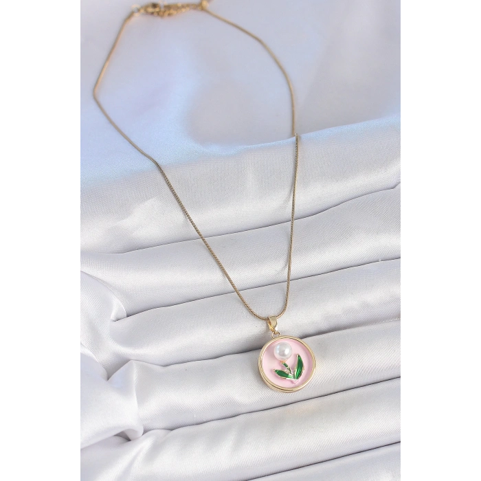 316L Çelik Gold Renk Zincir Pembe Mineli İncili Çiçek İşlemeli Portre Model Kadın Kolye - TJ-BKO10169