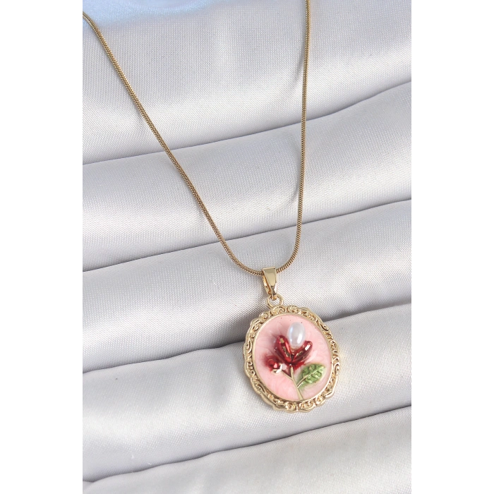 316L Çelik Gold Renk Zincir Pembe Mineli İncili Çiçek İşlemeli Portre Model Kadın Kolye - TJ-BKO10155